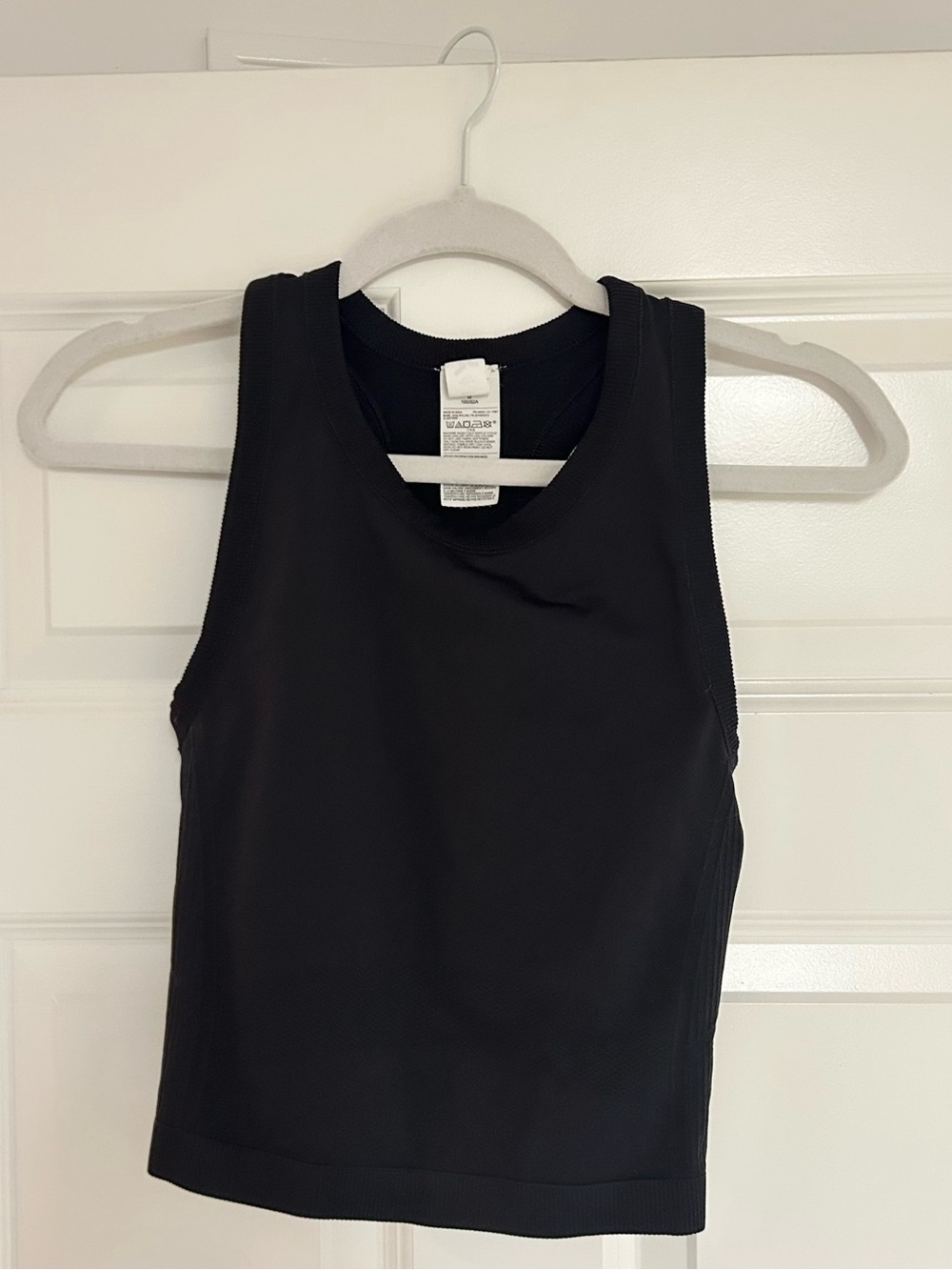 Old Navy Active Black Cropped Tank Top